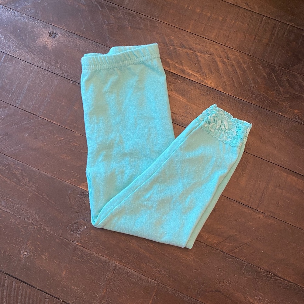 Garanimals Baby/Toddler Girls Leggings size 24Months